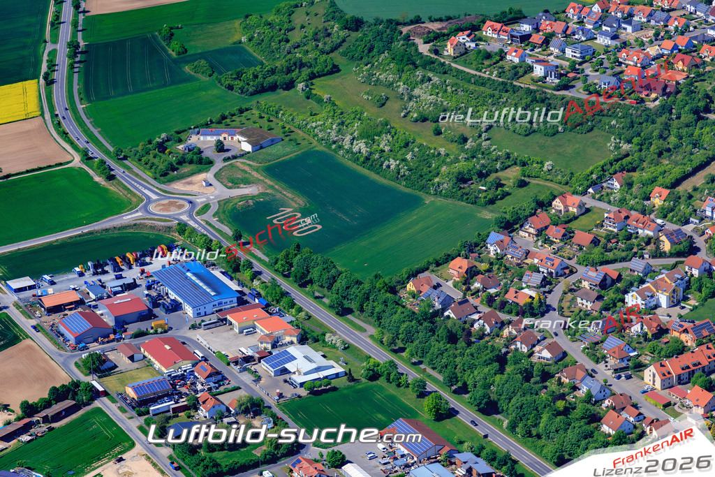 aktuelles Luftbild von  Zeil-am-main - Luftaufnahme wurde 2018 von https://frankenair.de mittels Flugzeug (keine Drohne) erstellt.