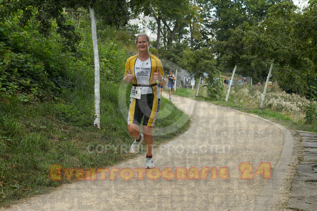 250824_1359_EX1_4495 | Sportfotografie im Rhein-Sieg Kreis, Köln, Bonn, NRW, Rheinland Pfalz, Hessen, etc. Unser Tätigkeitsfeld umfasst den Laufsport vom Volkslauf über den Marathon, Duathlon, Triathon bis zum Ultralauf wie Kölnpfad Ultra oder Schindertrail.