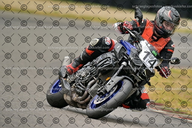25bt05-1135 | markuskiefer.com - Realisiert mit Pictrs.com
