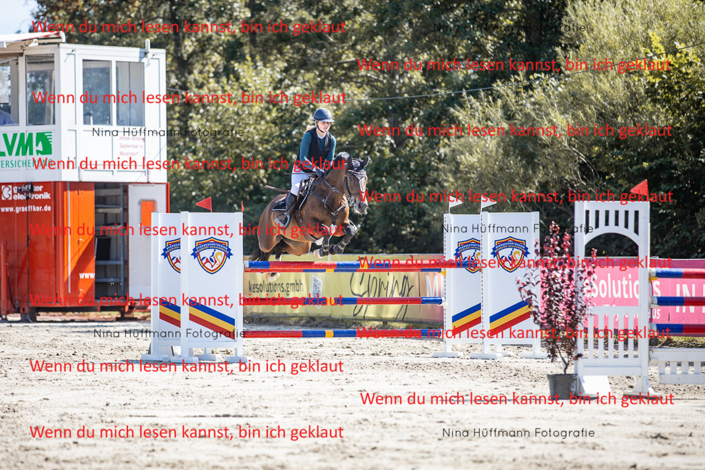 BK1A6966 | Turnierbilder Turnierfotos Nina Hüffmann Turnierfotografie Pferdefotografie Tierzeichnung Haustierzeichnung Pferdezeichnung Hundezeichnung Videograf  - Realisiert mit Pictrs.com
