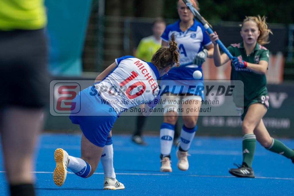 Final4_20250531-1401-Z09_2690 | Krefeld, Deutschland, 31.05.2025:  Feldhockey Final4 2025 – „Deutsche Feldhockey-Meisterschaften 2025“ im Gerd-Wellen-Hockeyanlage am 31.05.2025 in Krefeld, Deutschland. (Foto von Kramhöller/Fehrmann/Kaste)Krefeld, Germany, 31.05.2025: Feldhockey Final4 2025 – „Deutsche Feldhockey-Meisterschaften 2025“ in Gerd-Wellen-Hockeyanlage at 31.05.2025 in Krefeld, Deutschland. (Foto from Kramhöller/Fehrmann/Kaste)