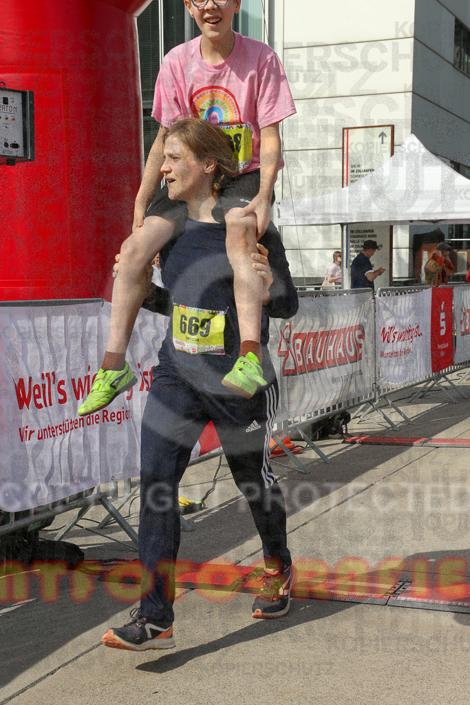 250920_1358_EX1_7182 | Sportfotografie im Rhein-Sieg Kreis, Köln, Bonn, NRW, Rheinland Pfalz, Hessen, etc. Unser Tätigkeitsfeld umfasst den Laufsport vom Volkslauf über den Marathon, Duathlon, Triathon bis zum Ultralauf wie Kölnpfad Ultra oder Schindertrail.