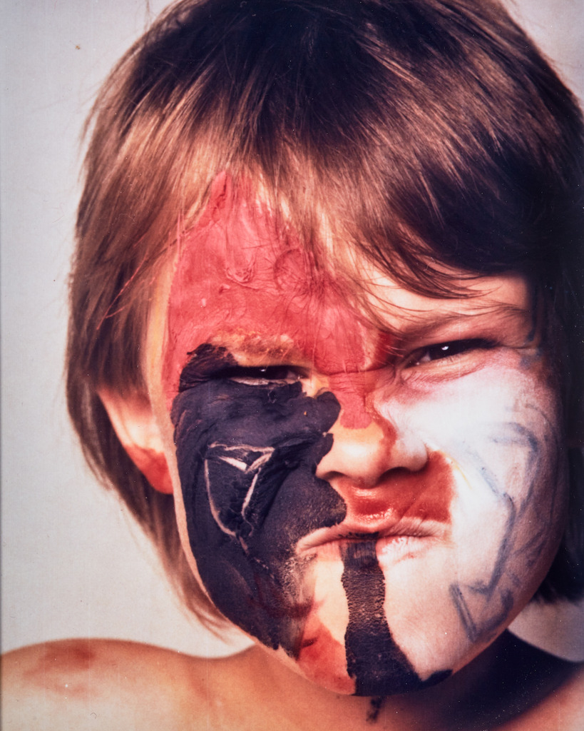 025art_Bee-Braxm_0917 | Werk aus  dem Jahr 1994   Nach einer Aktion im Ritterhausmuseum Offenburg. Kunstmaler Rainer Braxmaier und Modefotograf Wilfried Beege.