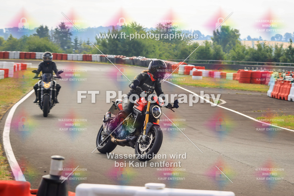 _DSK2089 | Hier findet Ihr Bilder von Touristenfahrten auf der Nürburgring Nordschleife oder von anderen Veranstaltungen die ich besucht habe. Viel Spass beim Durch Schauen 