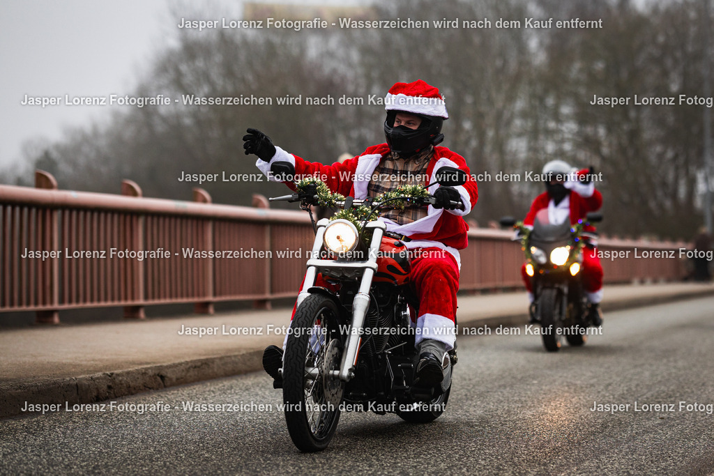 X-Mas Ride I Kiel I 2025 | Jasper Lorenz Fotografie - Realisiert mit Pictrs.com