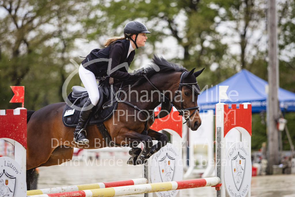 240426_Olfen-Vinnum_PonyTrophy-120 | Deine schönsten Turniermomente als professionelle Fotos! Entdecke hochwertige Pferdesport-Fotografie im Online-Shop. Jetzt Fotos finden & bestellen!