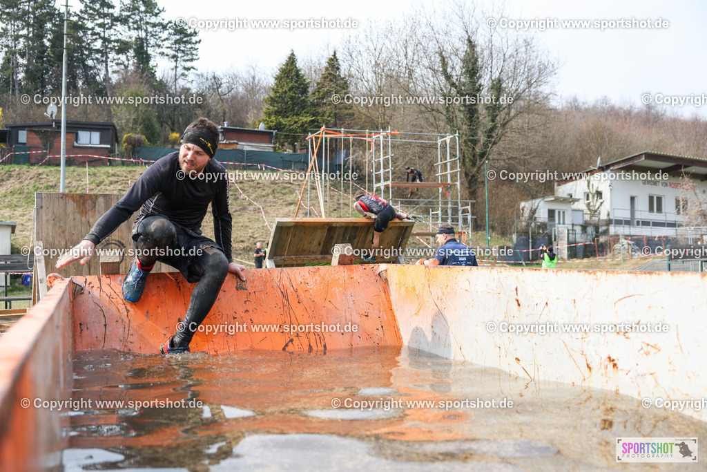 LUR_3132 | Celtic Warrior Dirth Run #celticwarriordirtrun #ocr #kidsrace #celtinis #sprint #wallhalla #dirtrun #donnerskirchen#celticwarriordirtruniscoming #celticwarrior #allout #battle #endurance #ultra #celticwarriorultra #yourpictrs #sportshot_your_pictrs