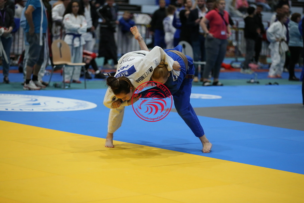 AT3Y2472 | Fotos vom Adler Cup - Pictures from Adler Cup

Hier findet Ihr alle Eindrücke und großen Momente der Adler Cup Wochenenden. Here you will find all impressions and great moments of the Adler Cup weekends. - Realisiert mit Pictrs.com