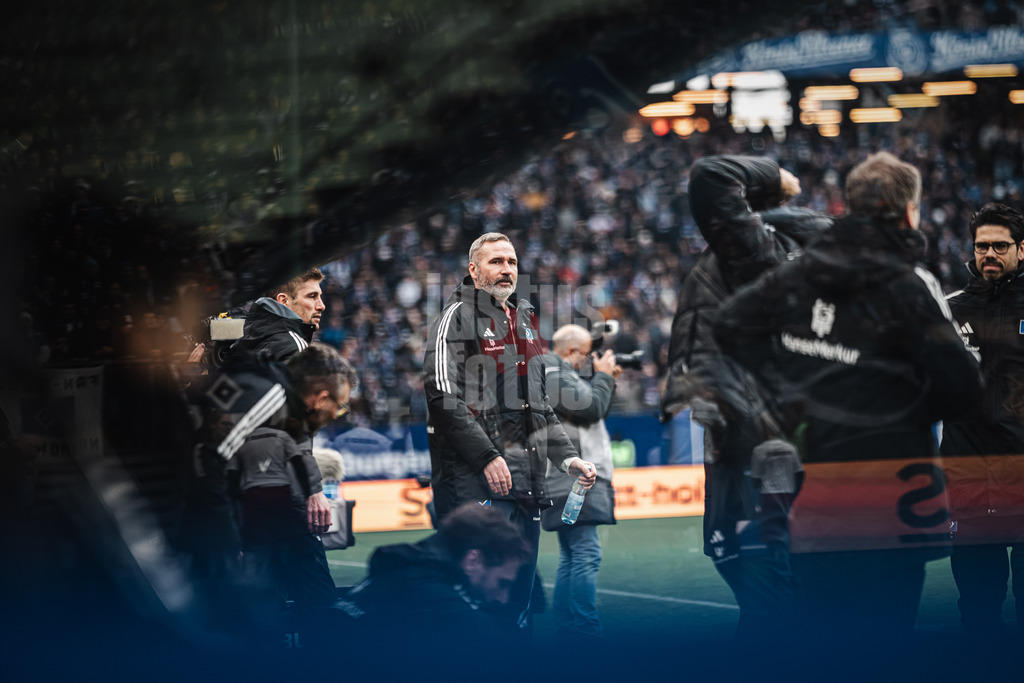Fußball | Männer | Saison 2023/2024 | 2. Fußball-Bundesliga | 16. Spieltag | Hamburger SV vs. SC Paderborn 07 | 09.12.2023 | Trainer Tim Walter (HSV)