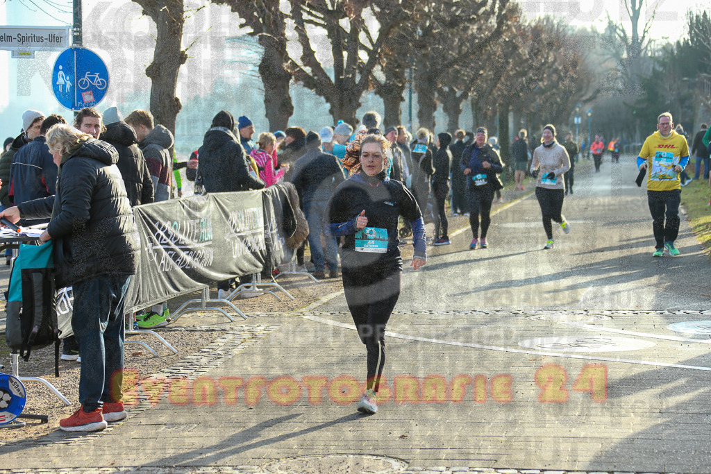241231_1217_EX1_4872 | Sportfotografie im Rhein-Sieg Kreis, Köln, Bonn, NRW, Rheinland Pfalz, Hessen, etc. Unser Tätigkeitsfeld umfasst den Laufsport vom Volkslauf über den Marathon, Duathlon, Triathon bis zum Ultralauf wie Kölnpfad Ultra oder Schindertrail.