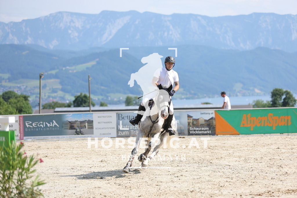 0P6A0769 | Willkommen bei Brunnmayr - Design & Fotografie – Ihrem Spezialisten für Reitturniere und Pferdeveranstaltungen in Oberösterreich, Salzburg und Bayern! Seit über 17 Jahren sind wir leidenschaftlich dabei.