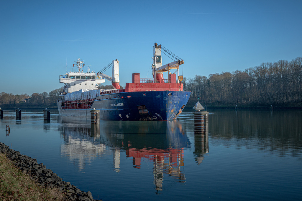 CCM_9241 | Entdecken Sie hochwertigen Fotodruck auf Leinwand, Acrylglas, Alu-Dibond und weiteren Materialien bei Fotodruck Online. Gestalten Sie individuelle Wandbilder in bester Qualität – ideal für besondere Erinnerungen und stilvolle Dekorationen. 