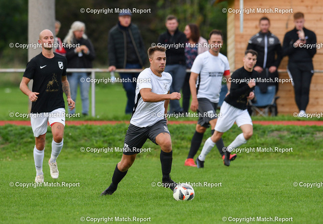 Kreisliga A3, 6. Spieltag - SGM Kiebingen/Bühl - TV Derendingen | Kreisliga A3, 6. Spieltag - SGM Kiebingen/Bühl - TV Derendingen, 25.09.2022 - am Ball Hannes Belser (SGM)Foto: Axel Grundler