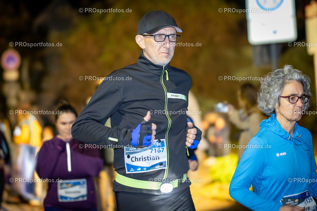 Martinslauf Sindorf 2023 in Kerpen-Sindorf, 09.11.2023 | Impressionen vom Martinslauf Sindorf 2023 am 09.11.2023 in Kerpen-Sindorf (Nordrhein-Westfalen).