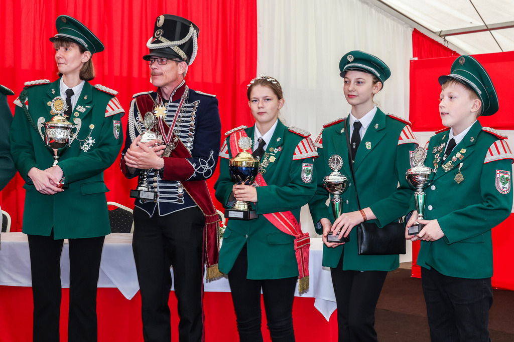 top-top.de 240601-021 | Foto, Video, Fotografie, Videografie, Fotobox, DJ, Discjockey, Musik, Musikbox, Veranstaltung, Photobooth, Amazon, Ebay, Buchtipp, Bestseller, Autor, Verlag, Buch, Wesel, Hamminkeln, NRW, Dinslaken, Rees, Drohne, Hochzeit, Party, Fotobox, Wesel, Fotograf