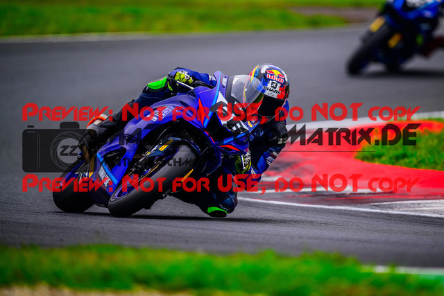 MaZZes_FotoMatrix_240602_6007705_2127 | R7