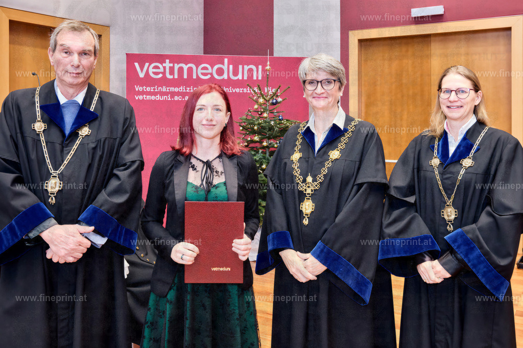 R067 | fineprint.at