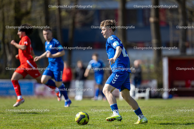 Fußball I Junioren I Saison 2025-2026 I DFB-Nachwuchsliga I 8. Spieltag I JFV Lübeck - 1. FC Magdeburg 60 | Adrian Drews (23, 1. FC Magdeburg) - Realisiert mit Pictrs.com