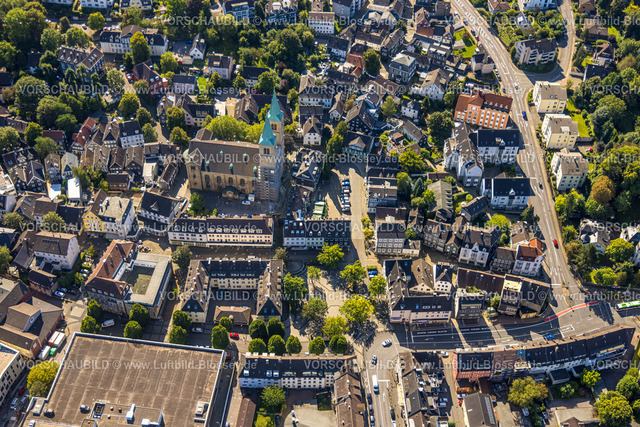 Schwelm240813677 | Luftbild, City und evang. Christuskirche mit zwei Kirchtürmen, Baustelle Renovierung, Schwelm, Ruhrgebiet, Nordrhein-Westfalen, Deutschland
