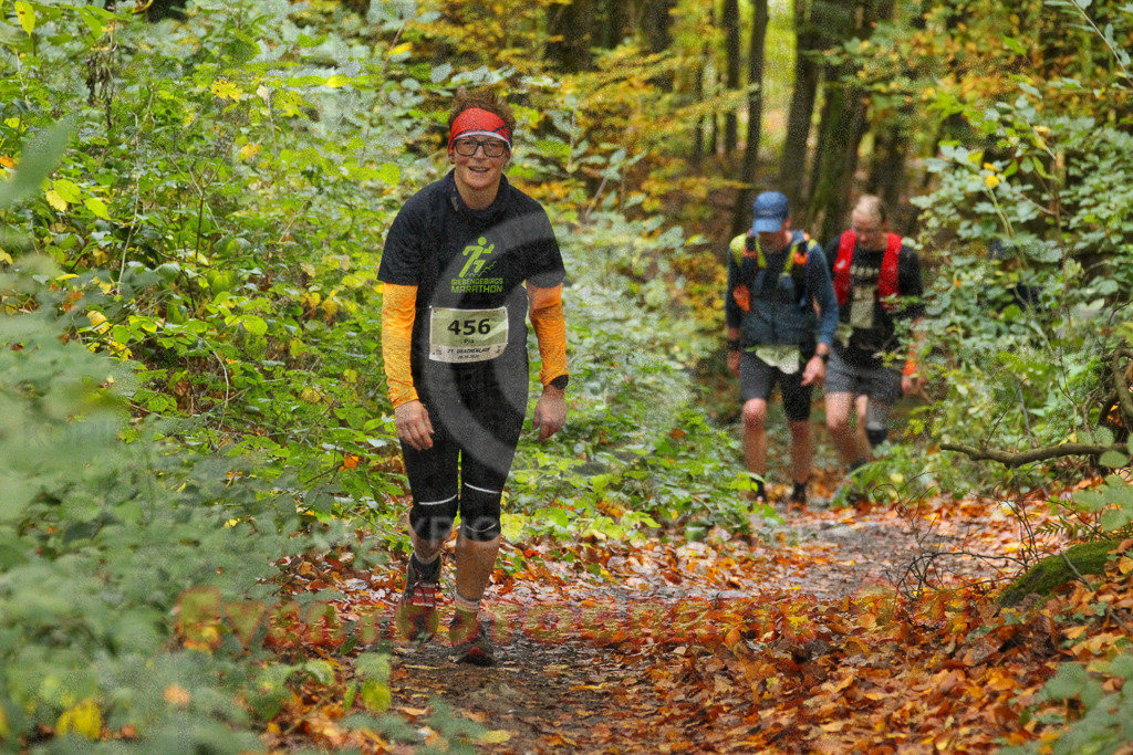 251026_1253_EV4_6048 | Sportfotografie im Rhein-Sieg Kreis, Köln, Bonn, NRW, Rheinland Pfalz, Hessen, etc. Unser Tätigkeitsfeld umfasst den Laufsport vom Volkslauf über den Marathon, Duathlon, Triathon bis zum Ultralauf wie Kölnpfad Ultra oder Schindertrail.