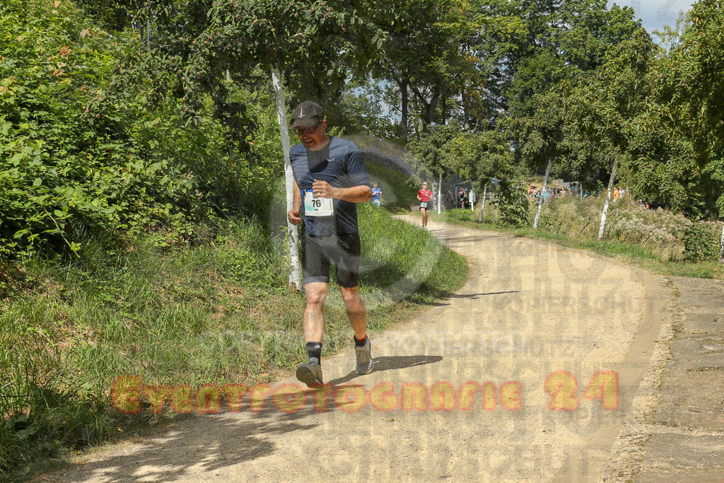 250824_1248_EX1_0595 | Sportfotografie im Rhein-Sieg Kreis, Köln, Bonn, NRW, Rheinland Pfalz, Hessen, etc. Unser Tätigkeitsfeld umfasst den Laufsport vom Volkslauf über den Marathon, Duathlon, Triathon bis zum Ultralauf wie Kölnpfad Ultra oder Schindertrail.
