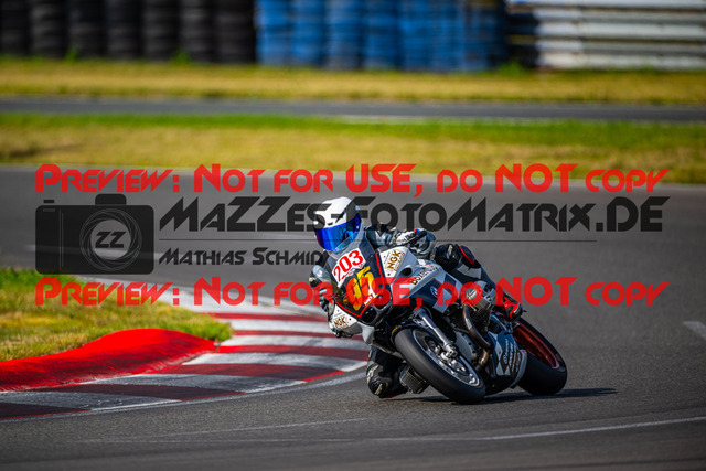 MaZZes_FotoMatrix_240724_6007705_2-728 | ROT