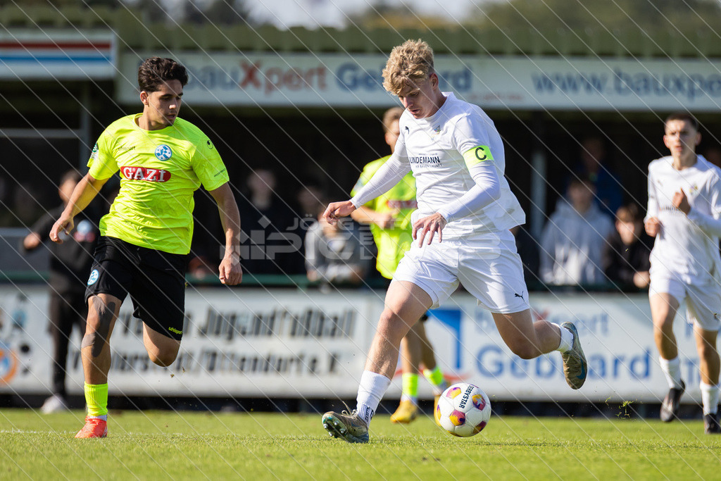 20251003_Picselweb-Fotografie_1R3_1026 | DFB Pokal 2. Runde, JFV A/O/B/H/H - SV Stuttgarter Kickers, Foto: Jörg Struwe - picselweb.de - Realisiert mit Pictrs.com