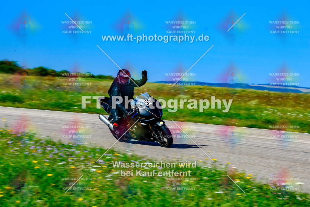 055-2062 | Hier findet Ihr Bilder von Touristenfahrten auf der Nürburgring Nordschleife oder von anderen Veranstaltungen die ich besucht habe. Viel Spass beim Durch Schauen 