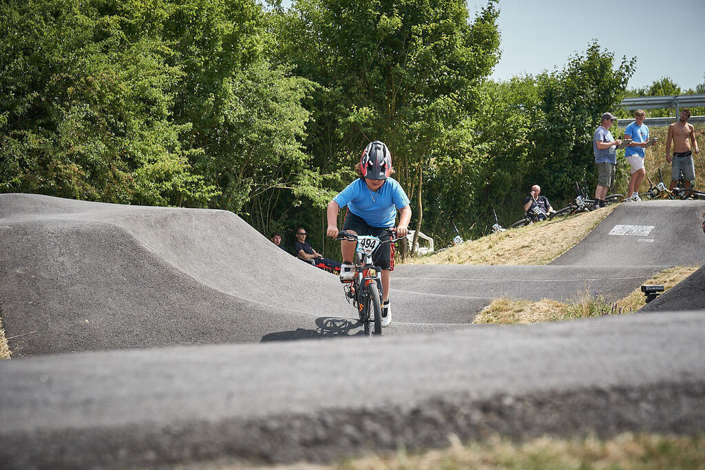 202506251-01 PM25 55@sebastiankopp | German Pumptrack Series - Realisiert mit Pictrs.com