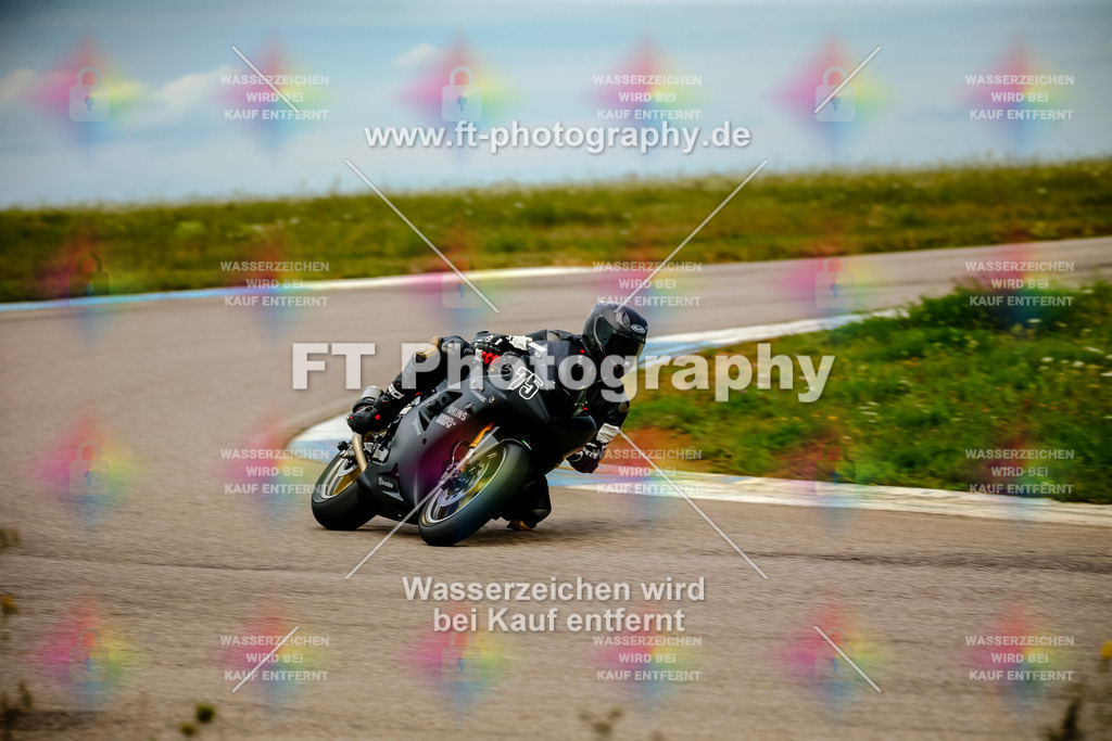 Chambley Juli-2731 | Hier findet Ihr Bilder von Touristenfahrten auf der Nürburgring Nordschleife oder von anderen Veranstaltungen die ich besucht habe. Viel Spass beim Durch Schauen 