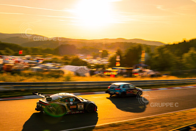 24hNbr25_062206330669742JB_JB | 53. ADAC RAVENOL 24h Nürburgring 2025 - Foto: Gruppe C Photography - Realisiert mit Pictrs.com