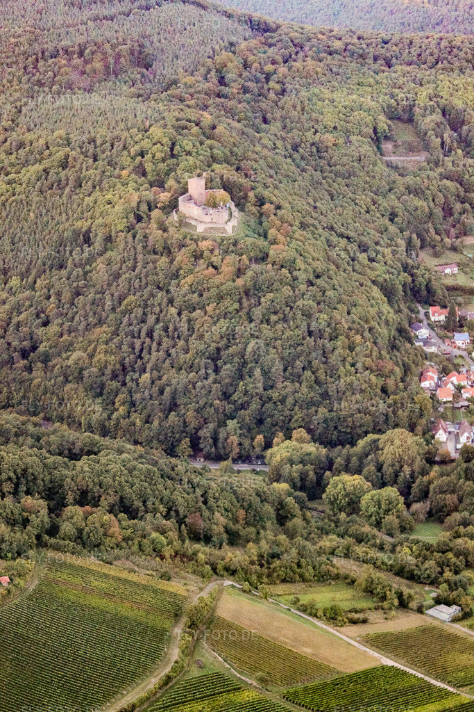 Burg Landeck | Luftbild: Burg Landeck in Klingenmünster im Bundesland Rheinland-Pfalz in Deutschland. Foto: IMG_21302.jpg vom 23.09.2009 durch Werner Riehm/FLY-FOTO.de - Realisiert mit Pictrs.com
