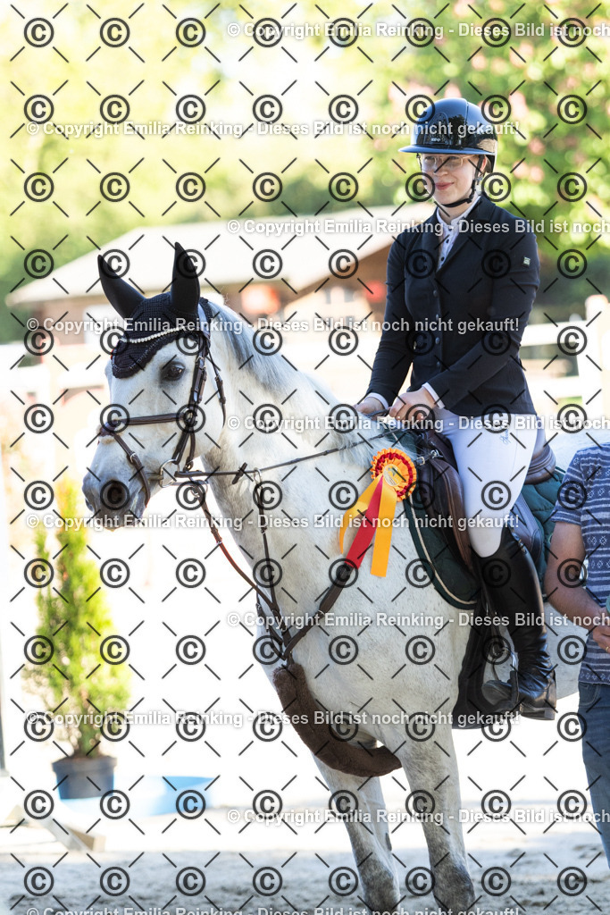 CL5A3557 | Emilia Reinking Fotografie - Realisiert mit Pictrs.com