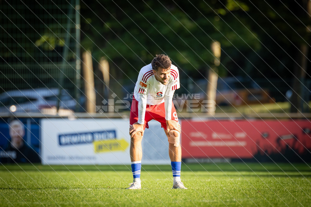 20250928_Picselweb-Fotografie_1R3_2794 | Spielszenen aus dem Spiel VfL Güldenstern Stade - Rotenburger SV. Ergebnis 0:3 - Realisiert mit Pictrs.com