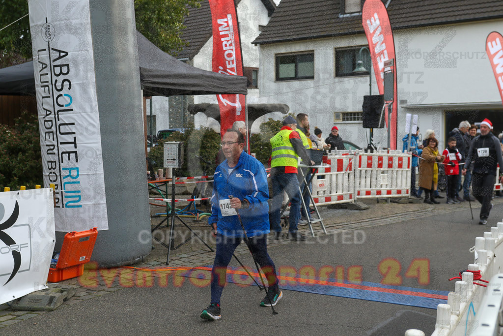 221127_1205_EV9_3258 | Sportfotografie im Rhein-Sieg Kreis, Köln, Bonn, NRW, Rheinland Pfalz, Hessen, etc. Unser Tätigkeitsfeld umfasst den Laufsport vom Volkslauf über den Marathon, Duathlon, Triathon bis zum Ultralauf wie Kölnpfad Ultra oder Schindertrail.