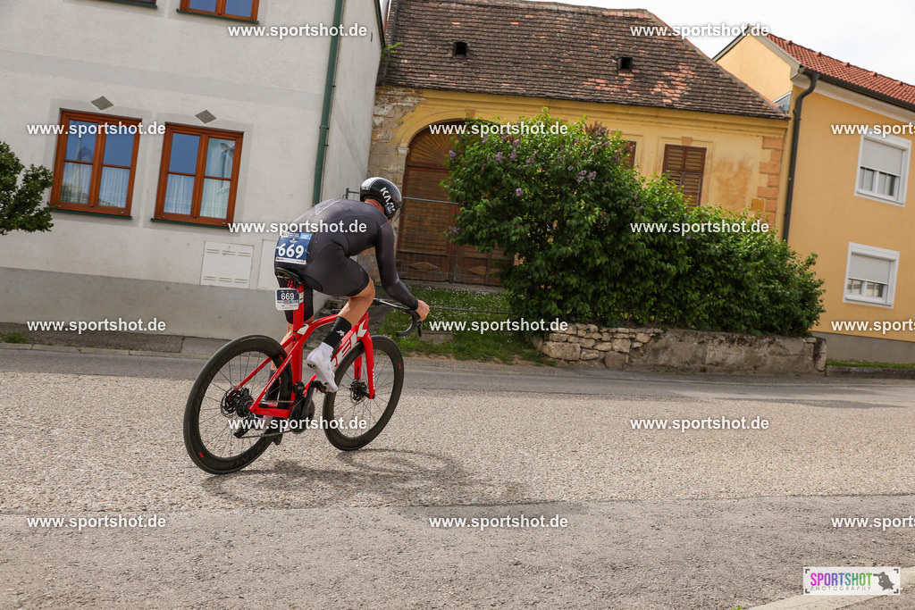 LUR_7021 | Neusiedler See Radmarathon 2025 #neusiedlerseeradmarathon #yourpictrs #sportshot_your_pictrs @Sportshotphotography Copyright:www.sportshot.de