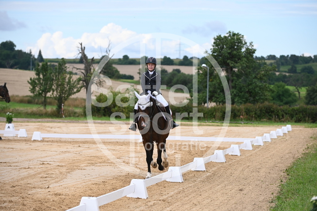 DSC_5437 | sattelsport - Realisiert mit Pictrs.com