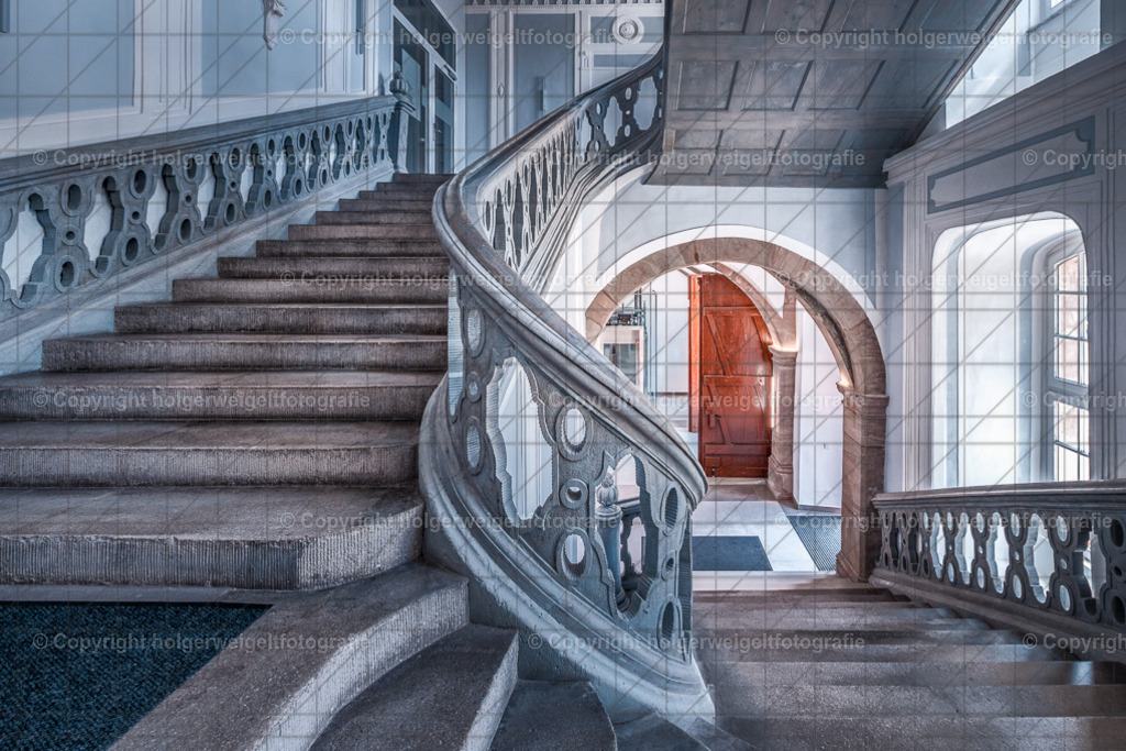 Treppenhaus | Mainzer Schloss - Realisiert mit Pictrs.com