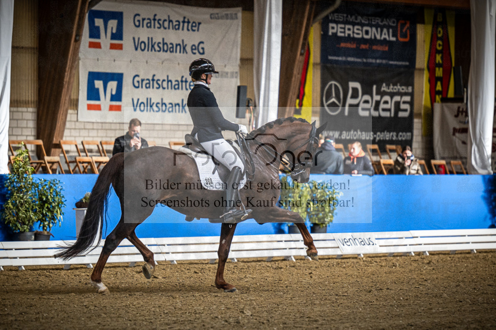 DOS_0422 | Entdecke hochwertige Reitturnierfotos von Foto Oger. Professionell, emotional und authentisch – jetzt Lieblingsmomente im Shop bestellen.Deutschlandweite Turnierfotografie. - Realisiert mit Pictrs.com