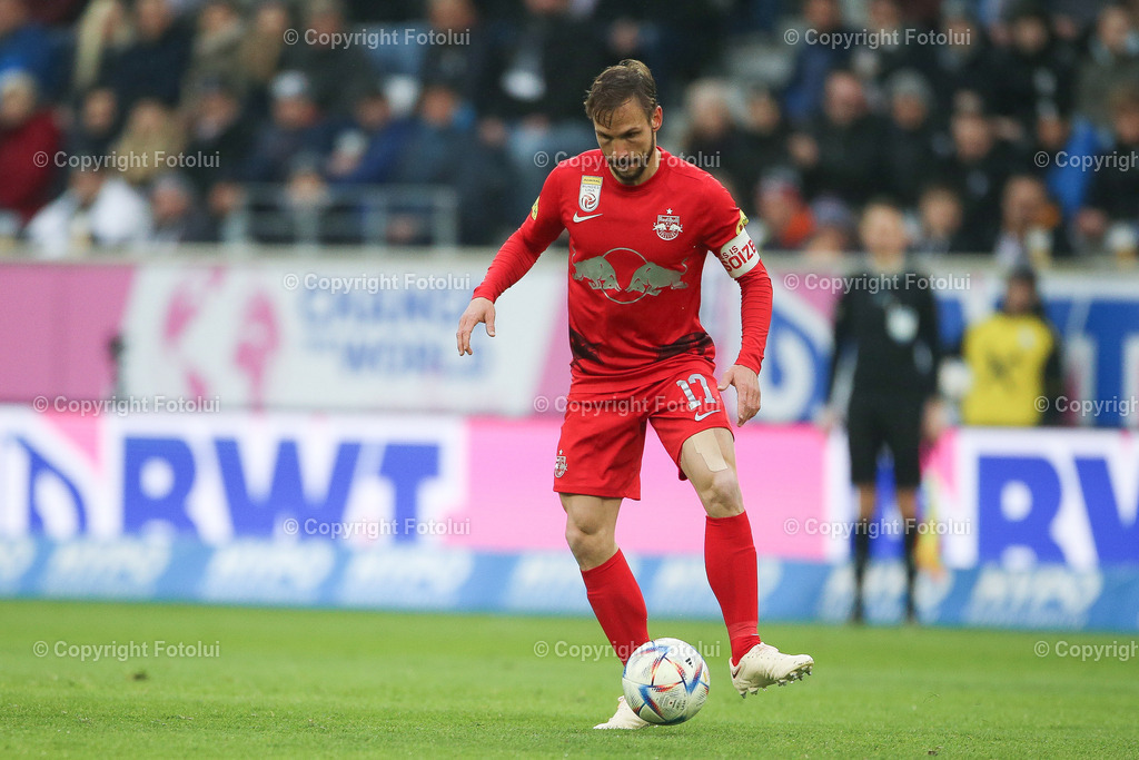 A_LUI_20230312_0015 | SPORT FUSSBALL ADMIRAL BUNDESLIGA 2022/23 LASK VS FC RED BULL SALZBURG
IM BILD: Andreas Ulmer (Red Bull Salzburg)
FOTO:FOTOLUI/UW