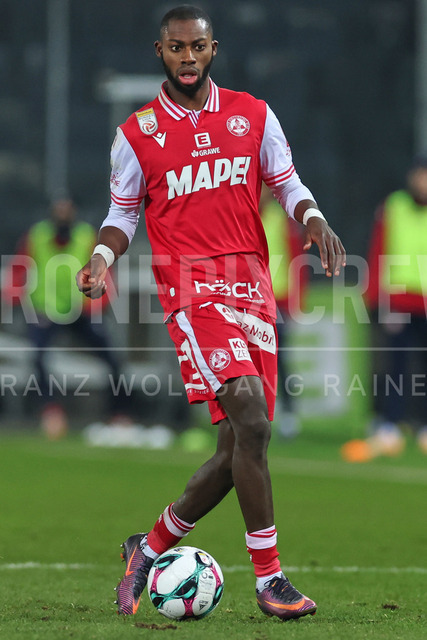 Austrian Bundesliga: Grazer AK 1902 vs LASK | GRAZ, AUSTRIA, 13.DEC.25 - SOCCER - ADMIRAL Bundesliga, Grazer AK 1902 vs LASK. The image shows Sadik Fofana (GAK).