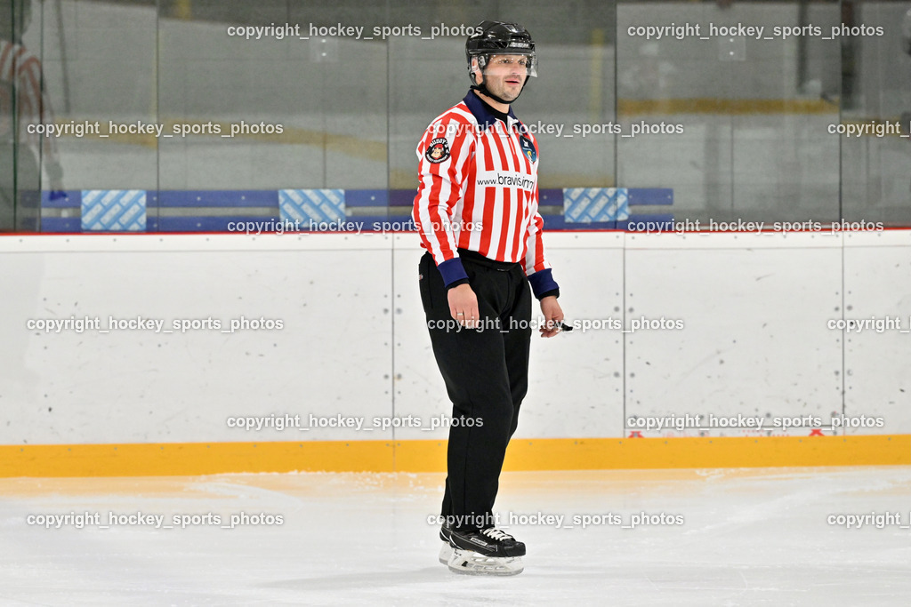 Kuss & Kuss Kings vs. Golden Bulls | Milan Zrnic Referee, Kuss &amp; Kuss Kings vs. Golden Bulls, Kuss &amp; Kuss Kings vs. Golden Bulls am 30.05.2025 in Ferlach (HTC Eishalle Ferlach), Austria, (Photo by Bernd Stefan)