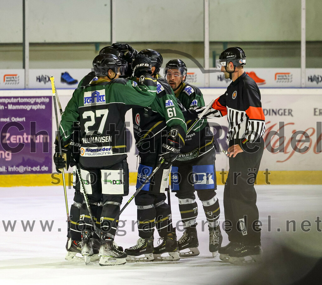 2022-12-23_067_TSV_Erding_gegen_EA_Schongau | Erding, Deutschland, 23.12.2022:
Eishockey, Bayernliga 2022 / 2023, 22. Spieltag, TSV Erding gegen EA Schongau, Endergebnis: 

Foto: Christian Riedel / fotografie-riedel.net