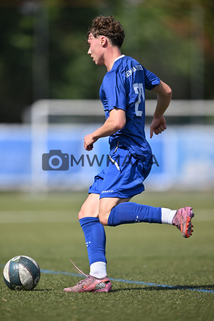 Fußball I Herren I Mannschaftsshooting I Saison 2026-2027 I TSG Hoffenheim II | Nader El-Jindaoui (#30) 13.07.2026 Nahaufnahme, Einzelfoto, Freisteller, Portrait, Porträt, Einzelbild, Herren, 3. Liga, Hoffenheim II, Baden- Wüttemberg, Dietmar-Hopp-Stadion, Teamfoto, Teamshooting, Mannschaftsfoto, Juli - Realisiert mit Pictrs.com
