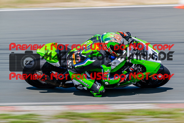 MaZZes_FotoMatrix_220724_3975 | IDM1000