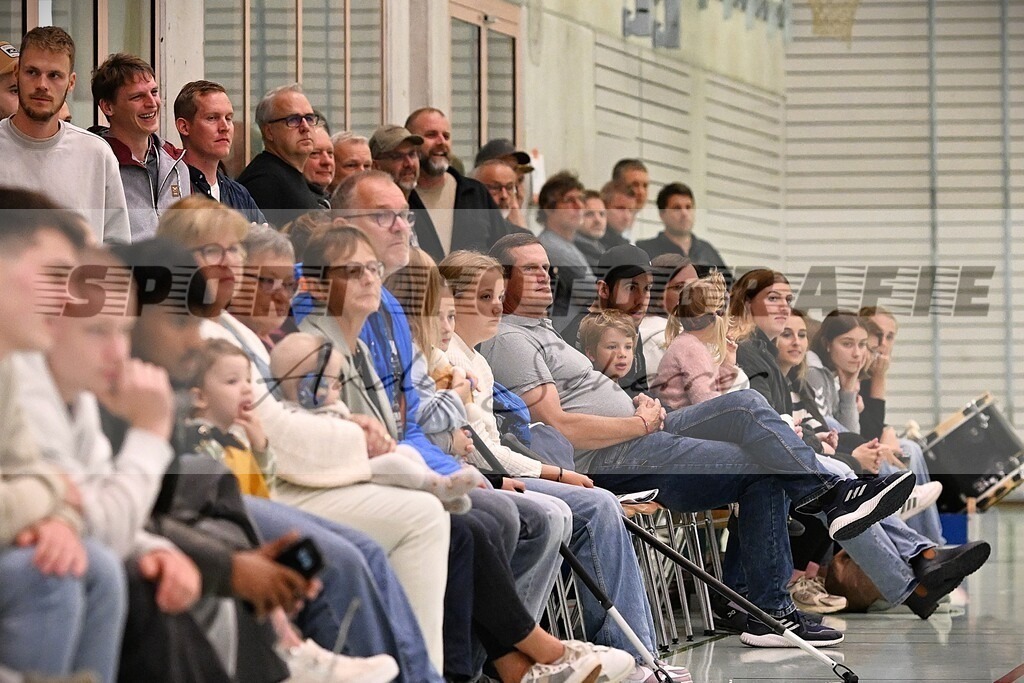 aDSC_4930 | Kaufen Sie Sportbilder im Onlineshop von Andy Scherrer Sportfotografie. Faszinierende Bilder von Sportevents aus der ganzen Schweiz. Fussball, Frauenfussball, Unihockey, Handball, Schwingen und weiteren Sportarten. - Realisiert mit Pictrs.com