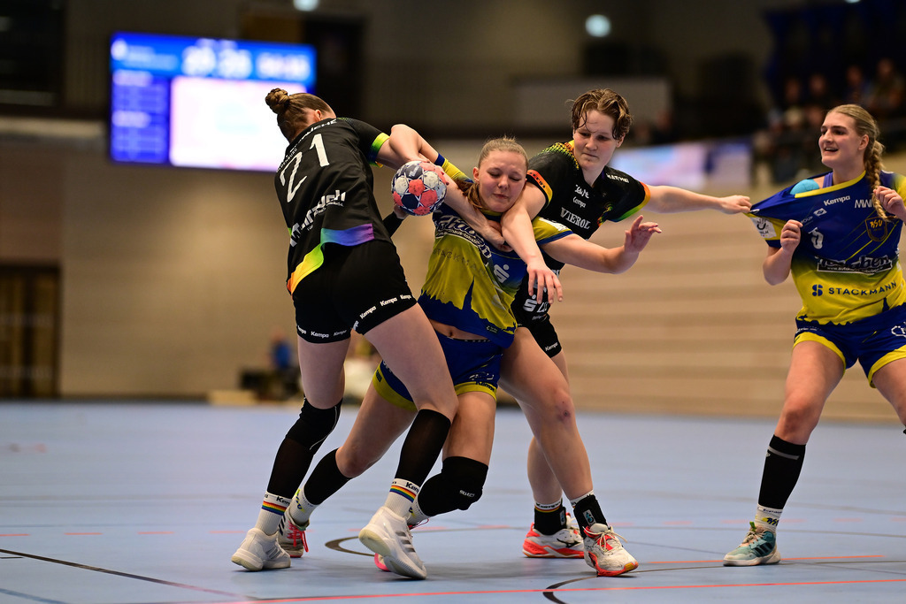 Handball I Juniorinnen I Saison 2025-2026 I JBLH wA I 6. Spieltag I Buxtehuder SV - VfL Oldenburg I 41382 | Der Sportfotograf. - Realized with Pictrs.com