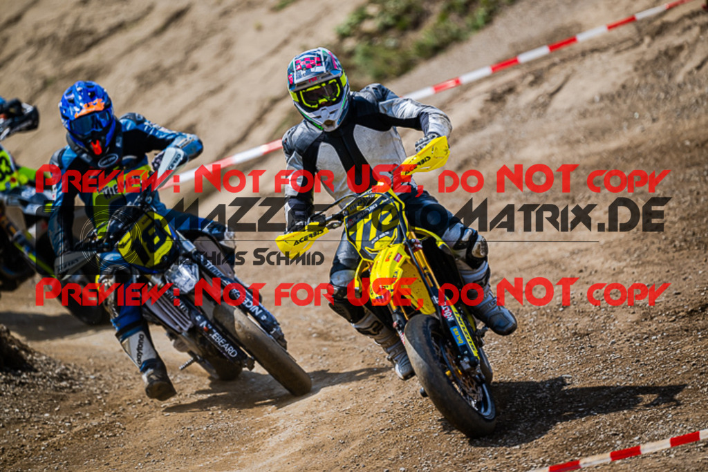 MaZZes_FotoMatrix_220904_8875 | S1