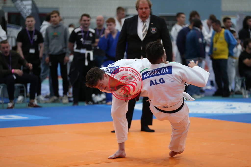 AT3Y0890 | Fotos vom Adler Cup - Pictures from Adler Cup

Hier findet Ihr alle Eindrücke und großen Momente der Adler Cup Wochenenden. Here you will find all impressions and great moments of the Adler Cup weekends. - Realisiert mit Pictrs.com