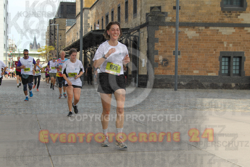 250920_1331_EV4_5879 | Sportfotografie im Rhein-Sieg Kreis, Köln, Bonn, NRW, Rheinland Pfalz, Hessen, etc. Unser Tätigkeitsfeld umfasst den Laufsport vom Volkslauf über den Marathon, Duathlon, Triathon bis zum Ultralauf wie Kölnpfad Ultra oder Schindertrail.